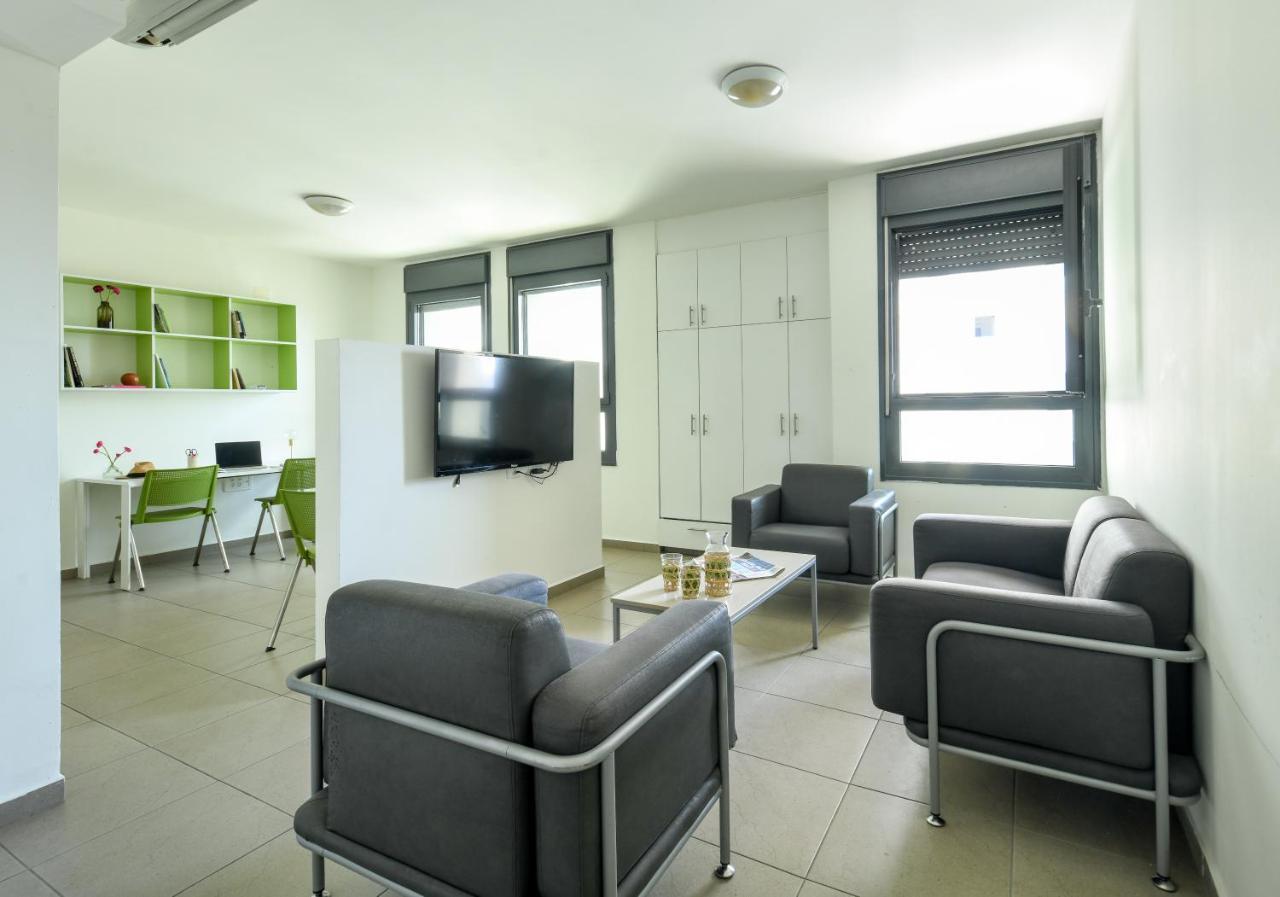 דירות גני תערוכה - Tlv University Apartments Near Expo By Sea N' Rent 特拉维夫 外观 照片